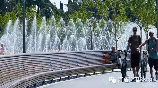 西班牙曼萨纳雷斯河亲水工程 西班牙曼萨纳雷斯河亲水工程